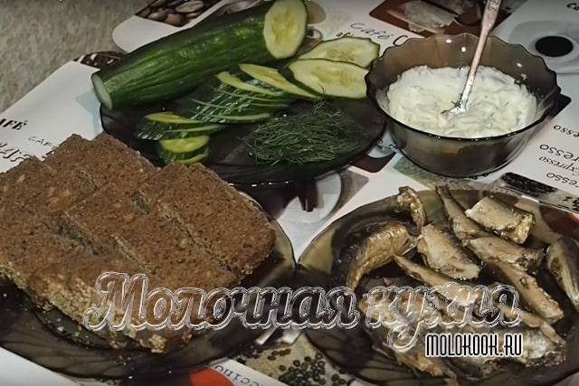 Черная зубная паста