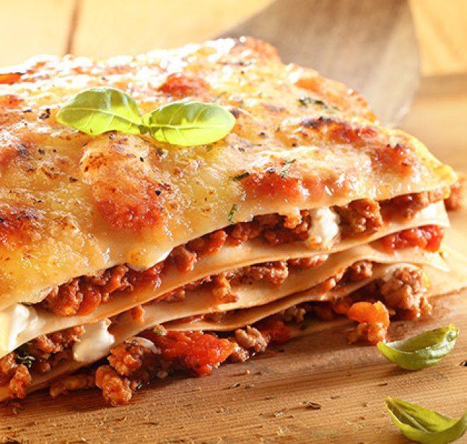Вкуснейшая домашняя лазанья, рецепт с фото