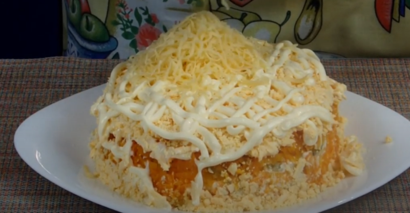Салат с консервированным тунцом. 9 очень вкусных рецептов с фото