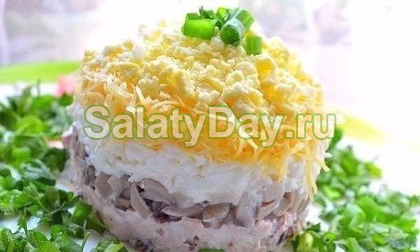 Грибы под шубой-салат