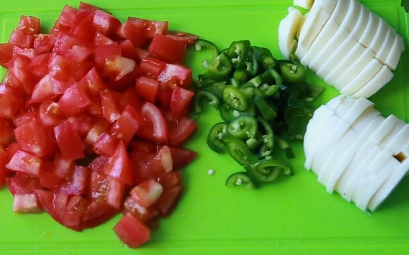 Готовим вкуснейшую мексиканскую кесадилью с курицей