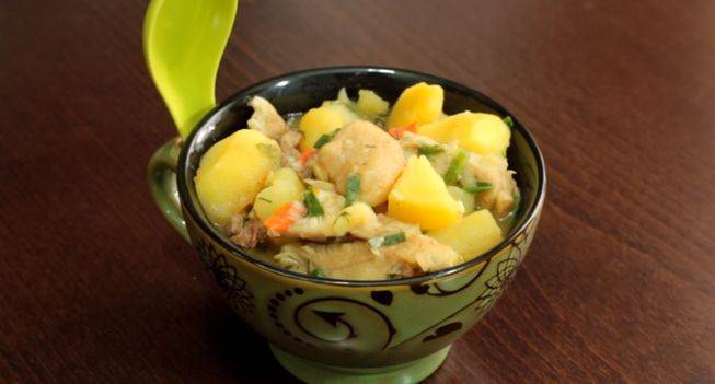 Вкуснейшие тушеные блюда с картошкой и грибами в мультиварках редмонд и поларис. рецепты и фото