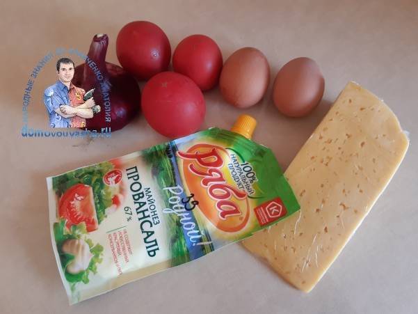 Салат с сыром и помидорами