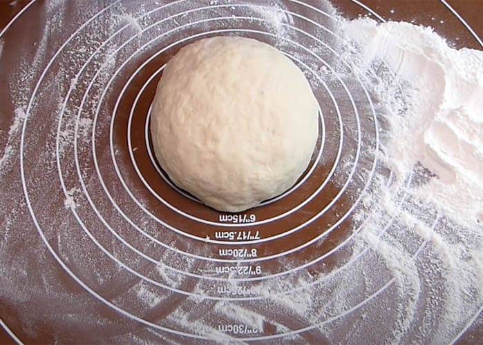 Пошаговый рецепт пирога из слоеного теста с мясом
