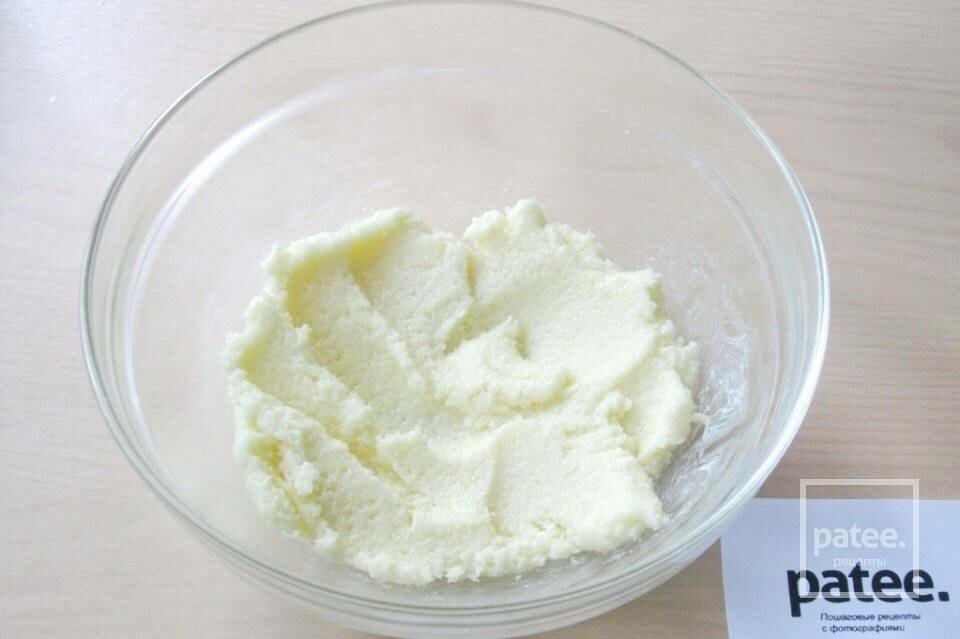 Кекс с клюквой