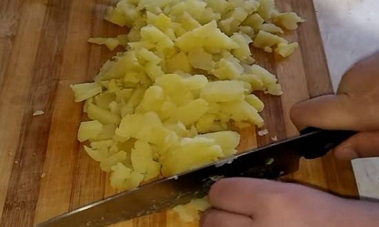 Вкусные слоеные салаты к празднику и на каждый день