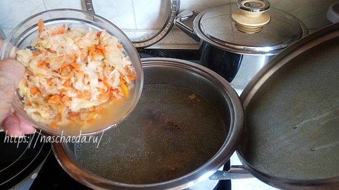Овощное рагу с картошкой и капустой