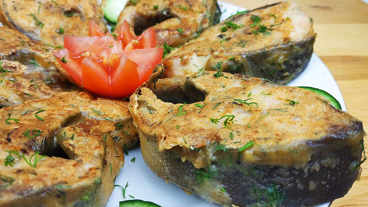 Сочная жареная горбуша на сковороде по рецептам с фото