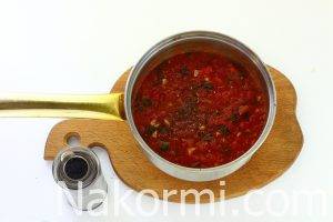 Баклажаны в духовке с помидорами и сыром
