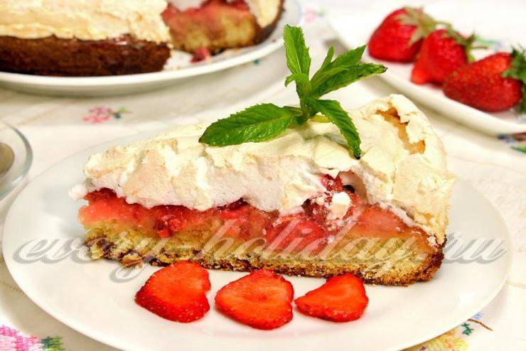 Песочный пирог с яблоками: насыпной, тертый, открытый, с безе, кремом