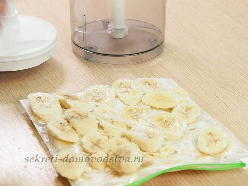Мороженое из банана в домашних условиях, молока, сливок, какао, клубники, кефира