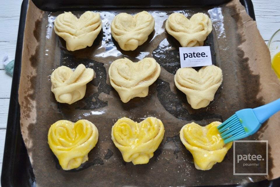 Булочки из дрожжевого теста в духовке