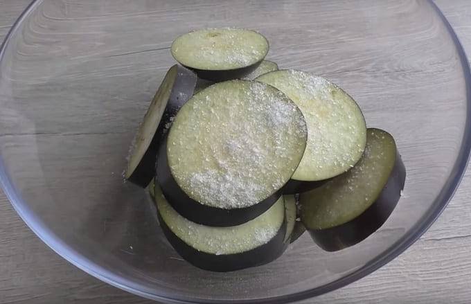 Запеканка из баклажанов с мясом в духовке