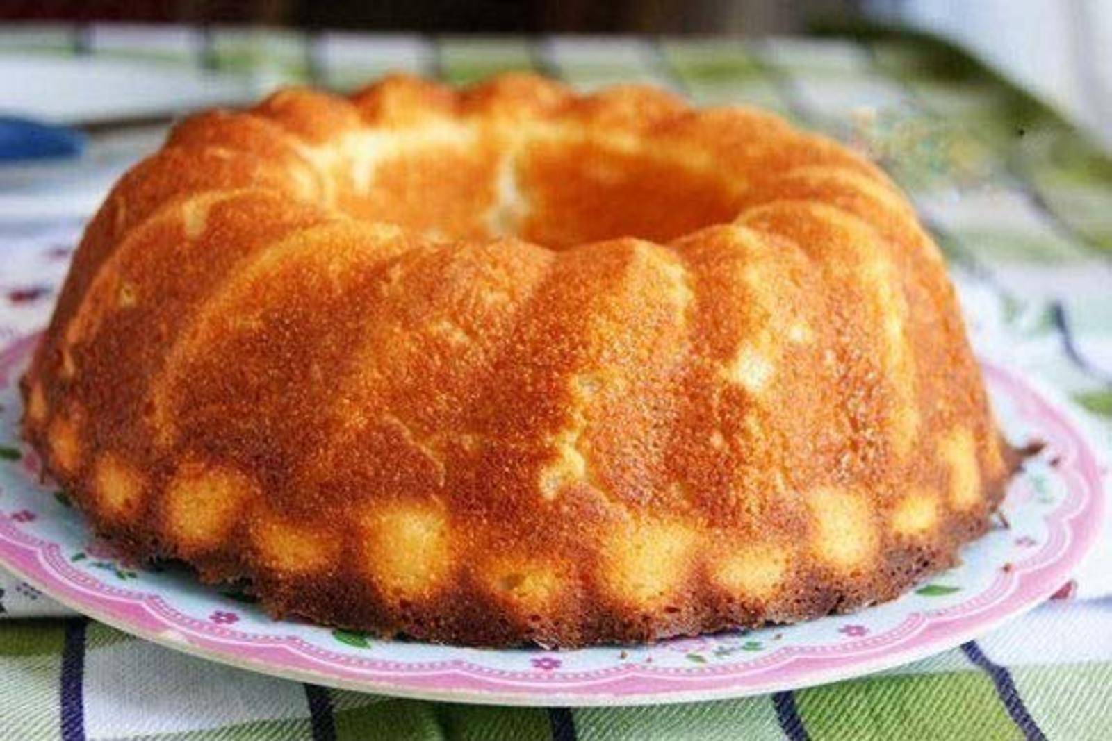 Классический сметанник — 8 простых рецептов