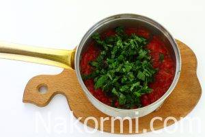 Баклажаны в духовке с помидорами и сыром