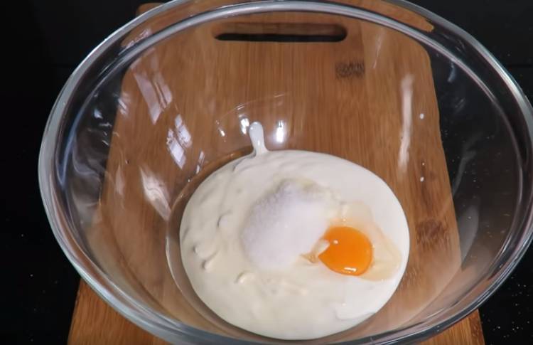 Пирожки с яйцом и луком