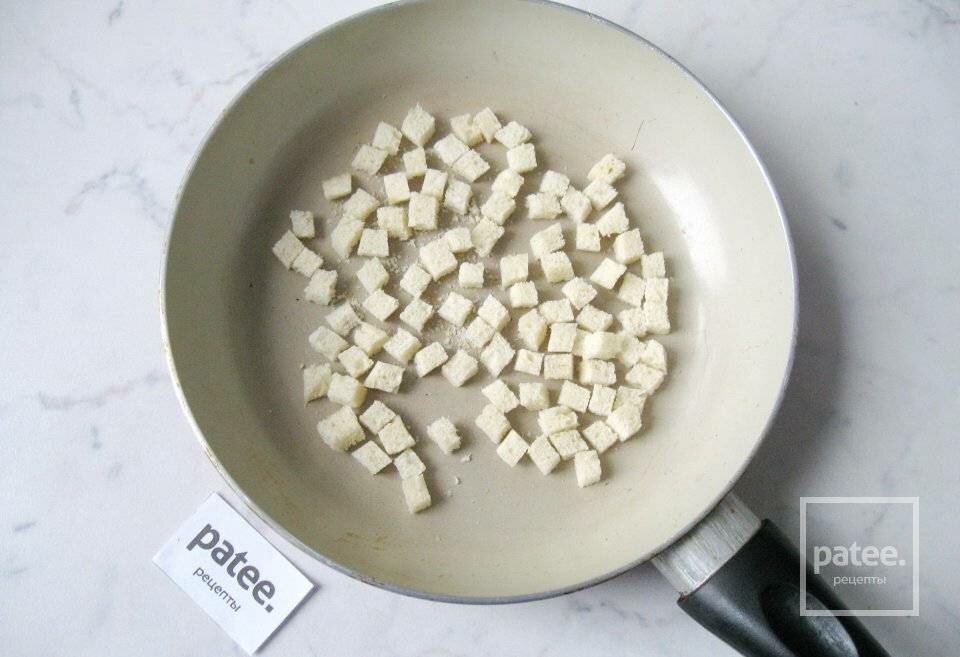 Чешский чесночный суп с гренками