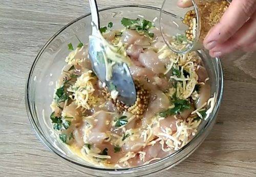 Котлеты куриные с грибами