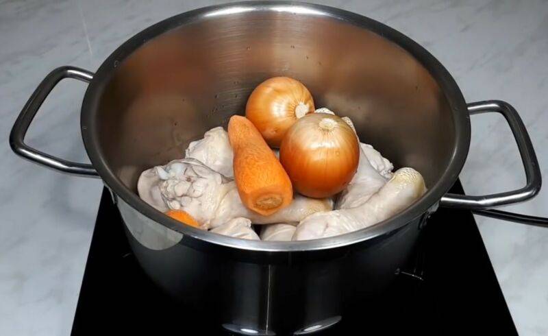 Холодец из свинины на праздничный стол