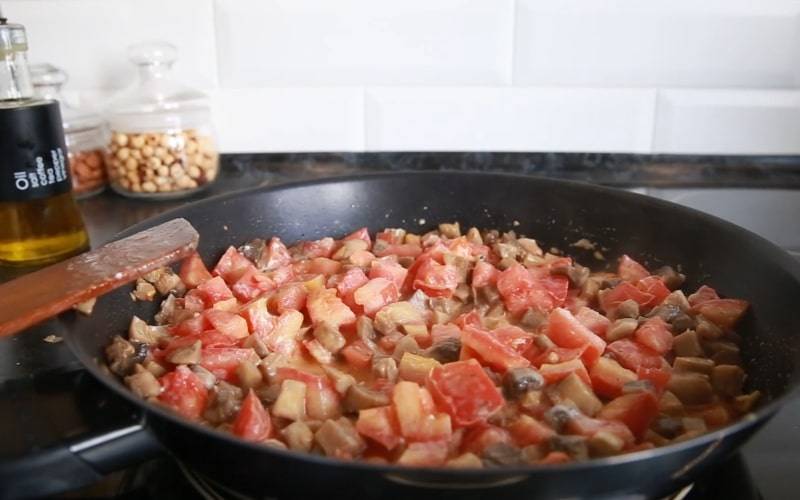 Готовим вкуснейшую мексиканскую кесадилью с курицей