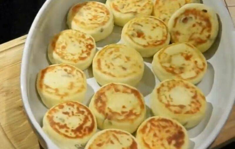 Сырники из творога: 20 пп-рецептов на любой вкус