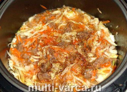 Традиционный бигус из свежей капусты