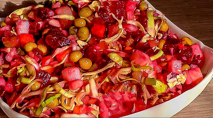 Винегрет с солеными грибами
