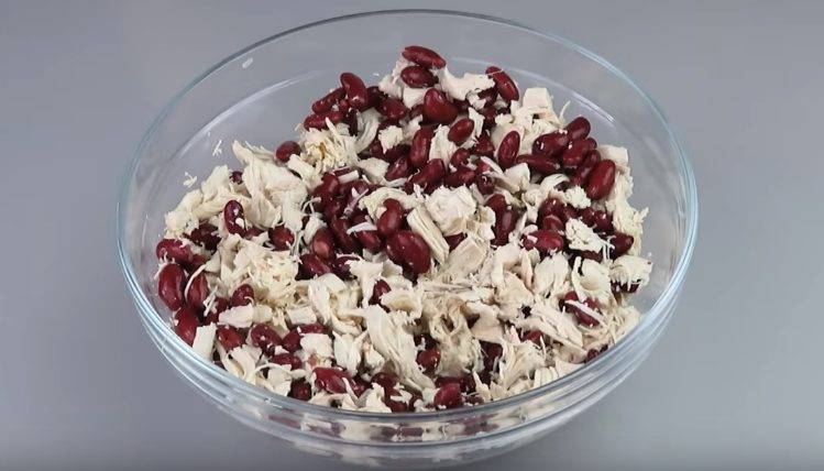 20 простых и вкусных салатов, которые подойдут на все случаи жизни