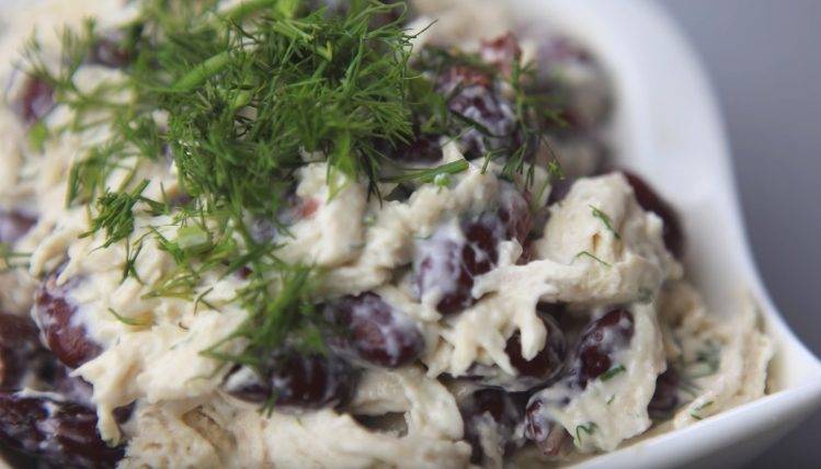 20 простых и вкусных салатов, которые подойдут на все случаи жизни