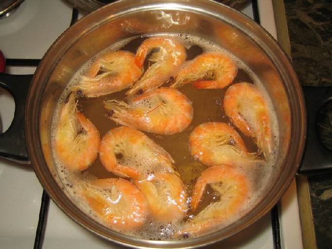 Салат с креветками