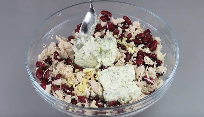 20 простых и вкусных салатов, которые подойдут на все случаи жизни