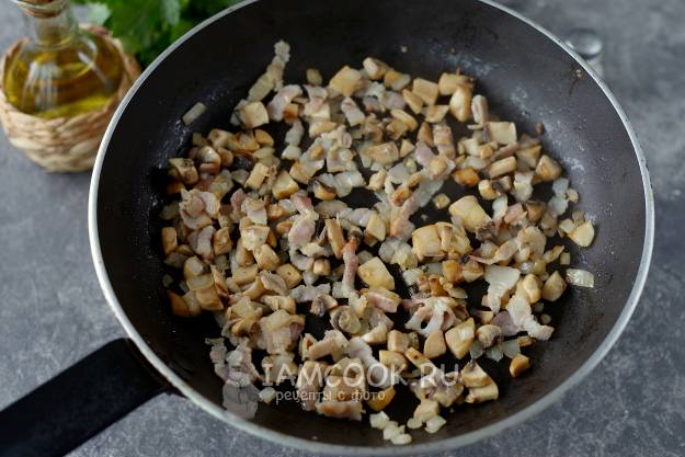Пошаговый рецепт приготовления картофельной бабки с фото