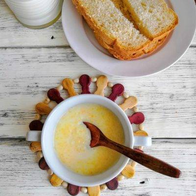 Кукурузная каша на молоке