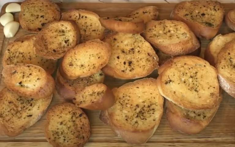 Вкусный сырный суп из плавленых сырков и курицы