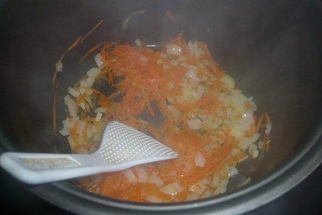 Плов с курицей в мультиварке пошаговый рецепт с фото