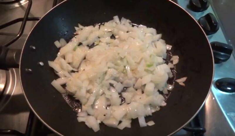 Рецепт: салат с кальмарами и сыром