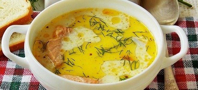 Суп из соленой красной рыбы