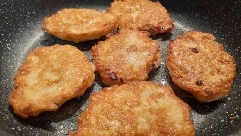 Картофельные драники с грибами