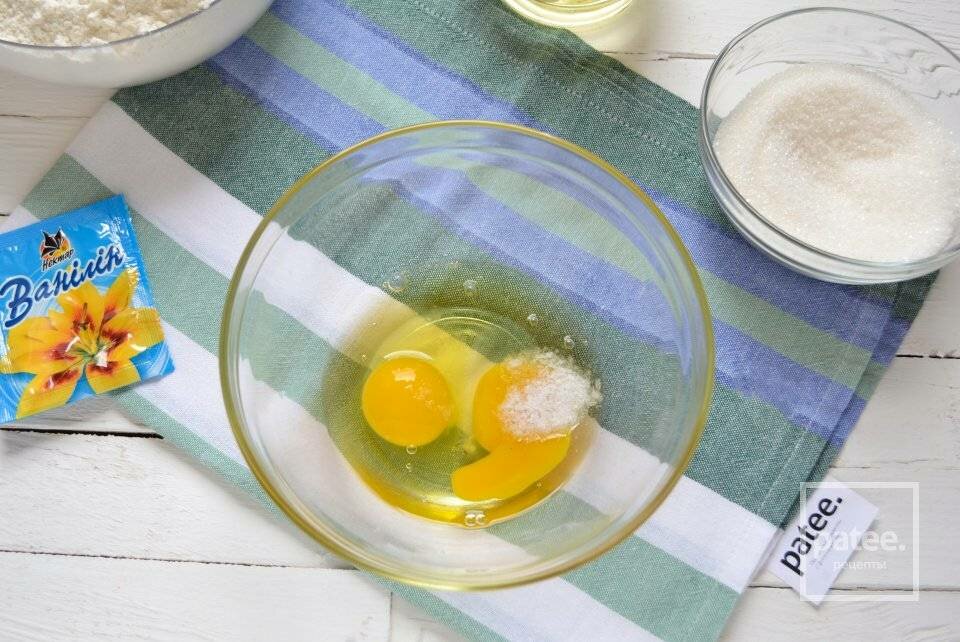 Булочки из дрожжевого теста в духовке