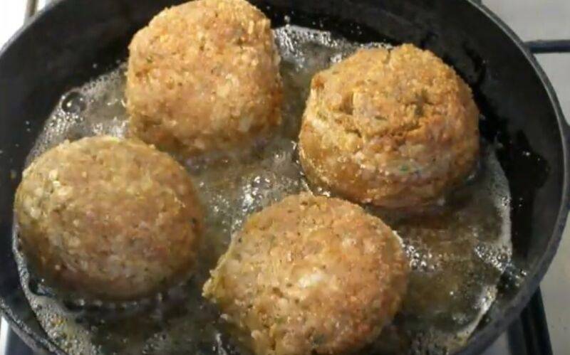 Котлеты куриные с грибами