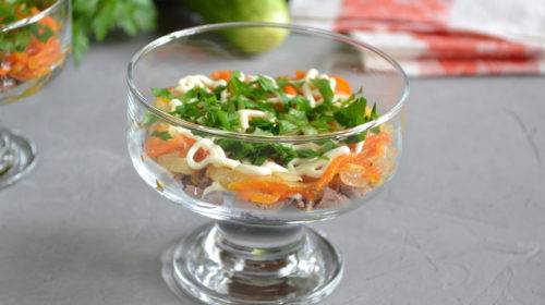 Салат с куриной печенью