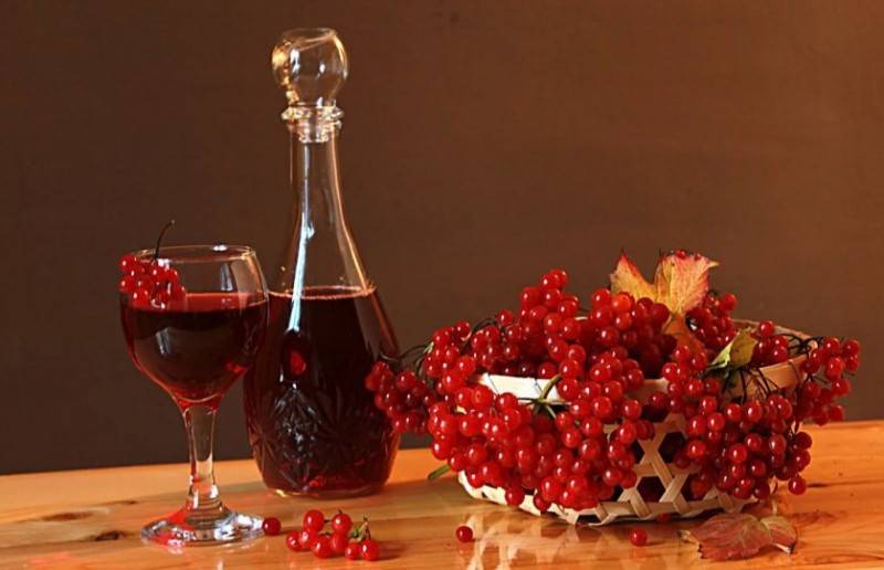 Сорбет из красной смородины и десертного вина