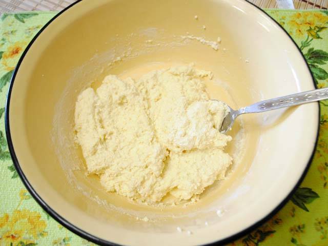 Сырники из творога: 20 пп-рецептов на любой вкус