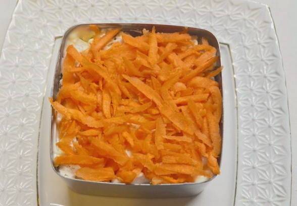 Свекольный салат с черносливом и грецкими орехами, рецепт с фото. вкусный салат с вареной свеклой