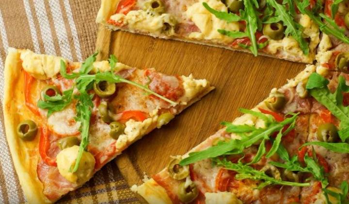 Пицца как в пиццерии в домашних условиях: самые вкусные и простые рецепты домашней пиццы и теста для нее с пошаговым описанием, фото и видео