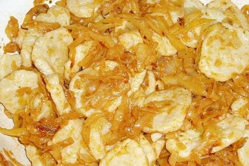 Вареники с квашеной капустой