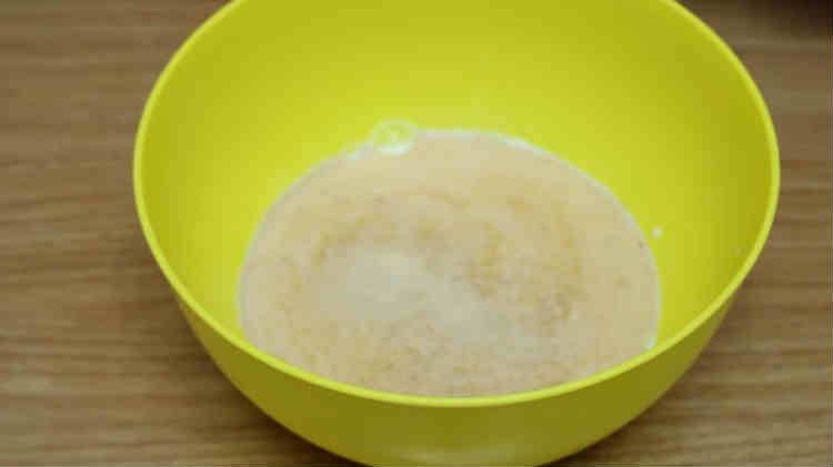 Пицца с ананасами