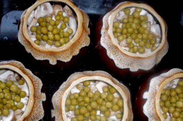 Жаркое по-домашнему из свинины и картофеля: 9 популярных рецептов