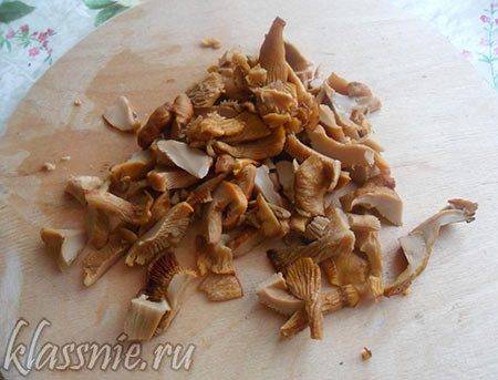 Рецепт вкусного супа со свежими лисичками