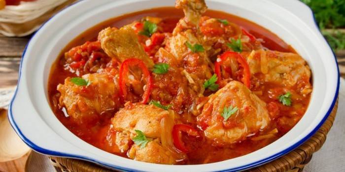 Чахохбили из курицы в мультиварке скороварке